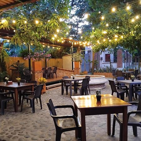 Hotel Y Restaurante Bienmesabe Santa Fe de Antioquia Exteriér fotografie