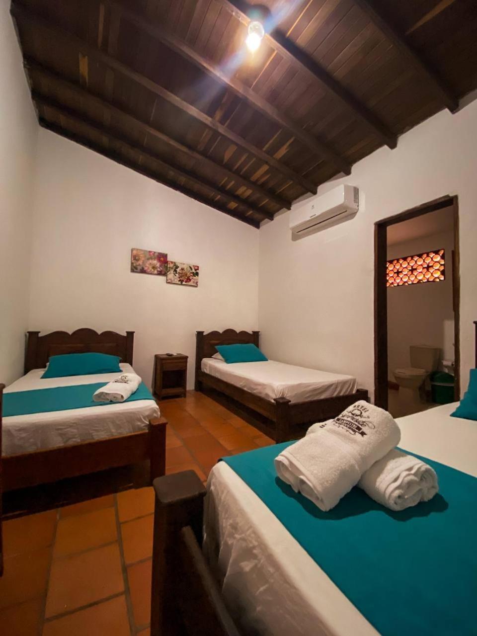 Hotel Y Restaurante Bienmesabe Santa Fe de Antioquia Exteriér fotografie