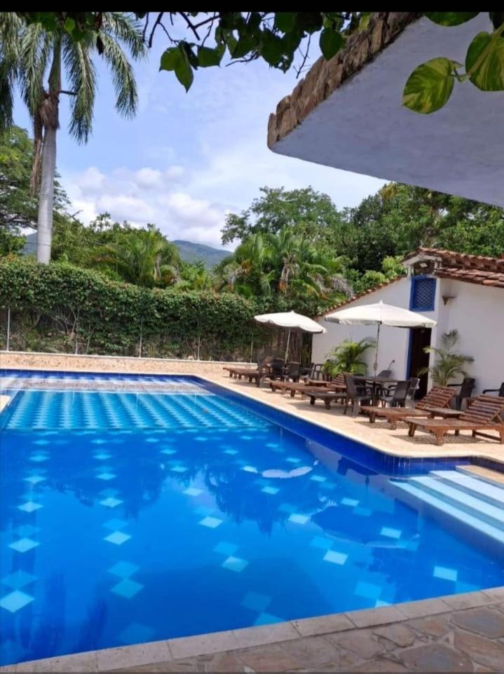 Hotel Y Restaurante Bienmesabe Santa Fe de Antioquia Exteriér fotografie