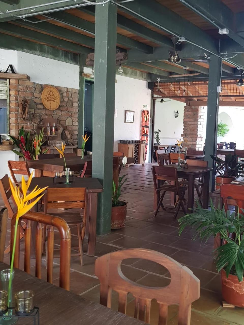 Hotel Y Restaurante Bienmesabe Santa Fe de Antioquia Exteriér fotografie