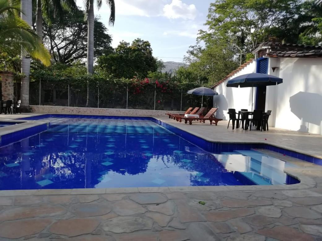 Hotel Y Restaurante Bienmesabe Santa Fe de Antioquia Exteriér fotografie